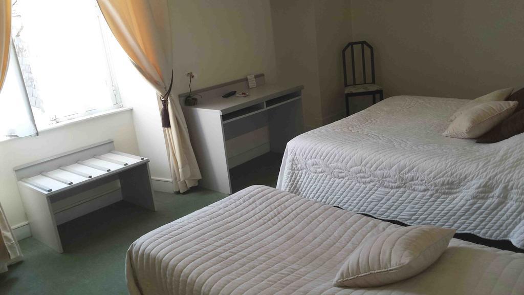 Grand Hotel De L'Etoile Куртоне Екстериор снимка
